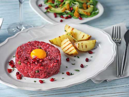 با شرکت در تور فرانسه من و تو همسفر بهترین غذاهای فرانسوی را میل کنید.