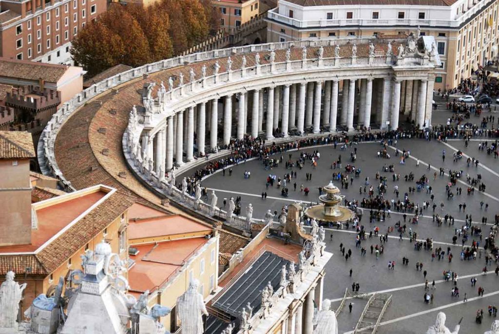 مزیت های سفر با تور - بازدید از بهترین مکان ها